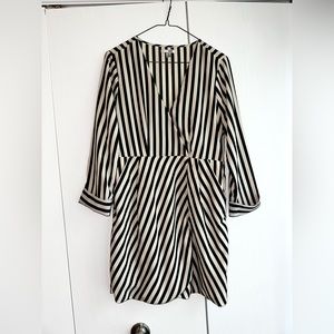 Amuse Society 3/4 sleeves black and white stripe dress size L
